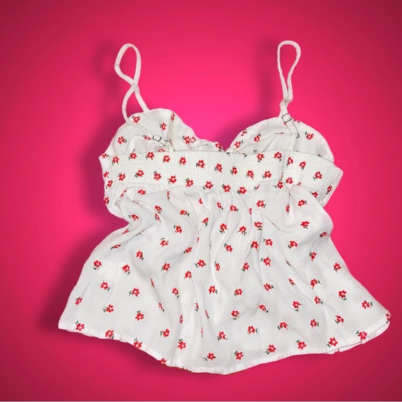 NEVER WORN BRANDY MELVILLE WHITE FLORAL EMBROIDERED FLOWY TANK WITH FRONT BOW - Picture 3 of 6